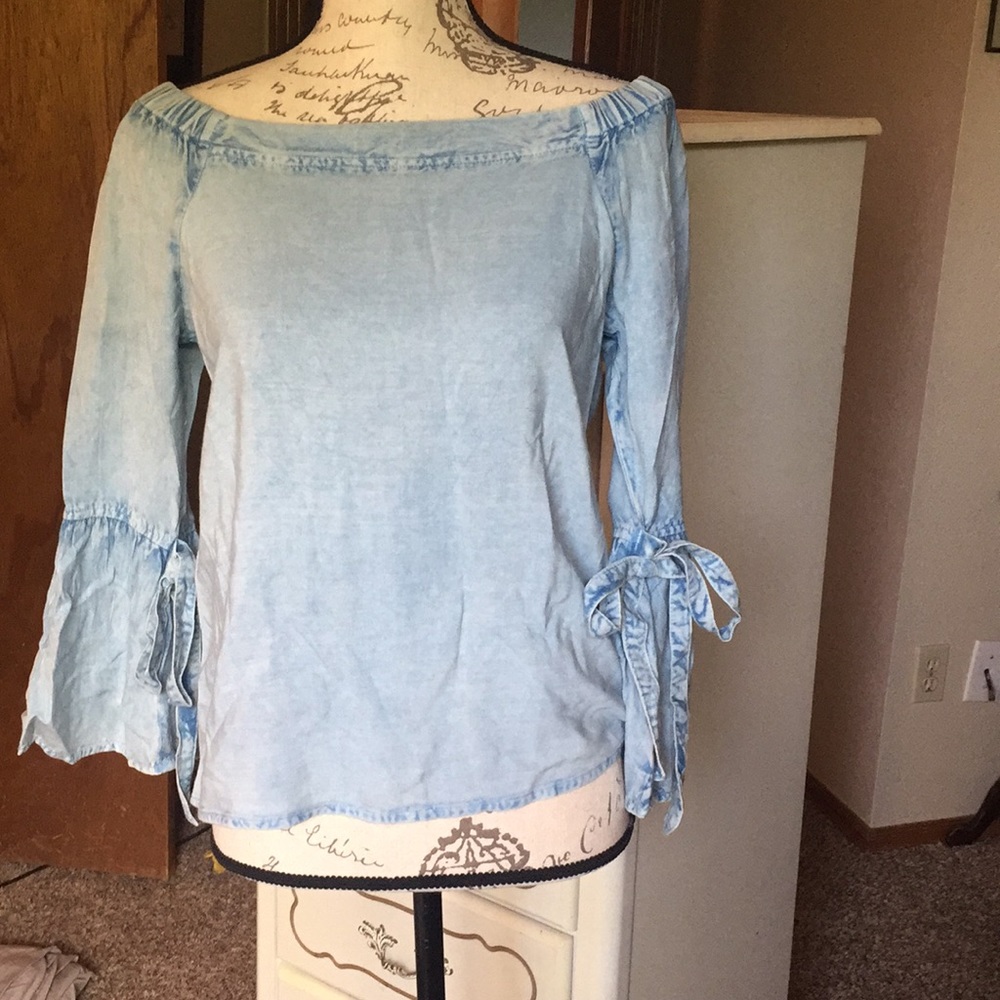 Chambray top